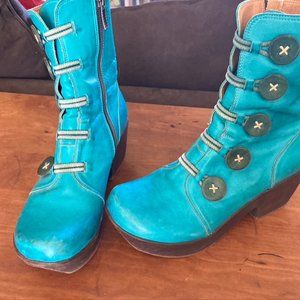 Jafa mid-calf turquoise leather boots, size 37